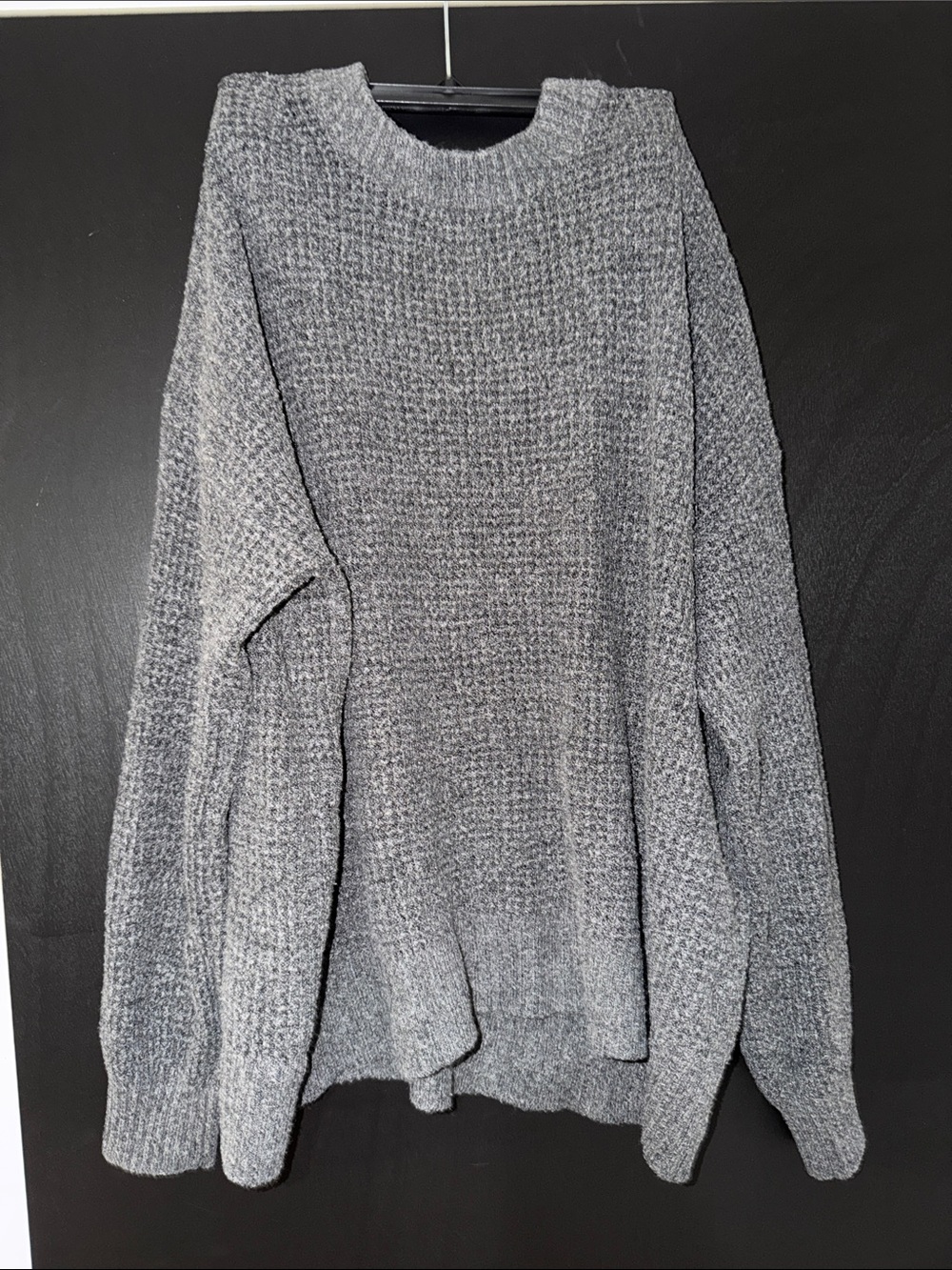 Women's American Eagle Grey Knit Sweater - Cozy Crewneck